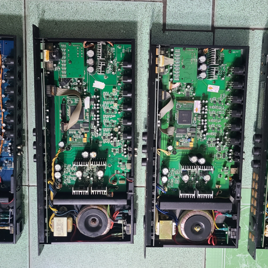 Vang số x5 bãi. 2 nguồn 