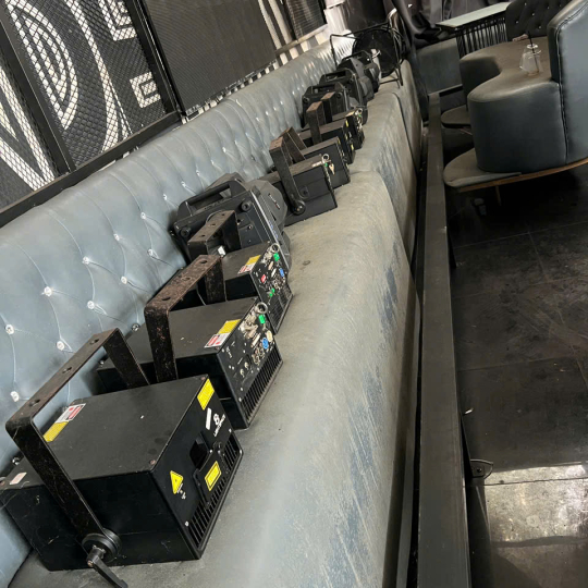 Các sản phẩm âm thanh thanh lý