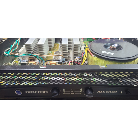 Crown xls 602